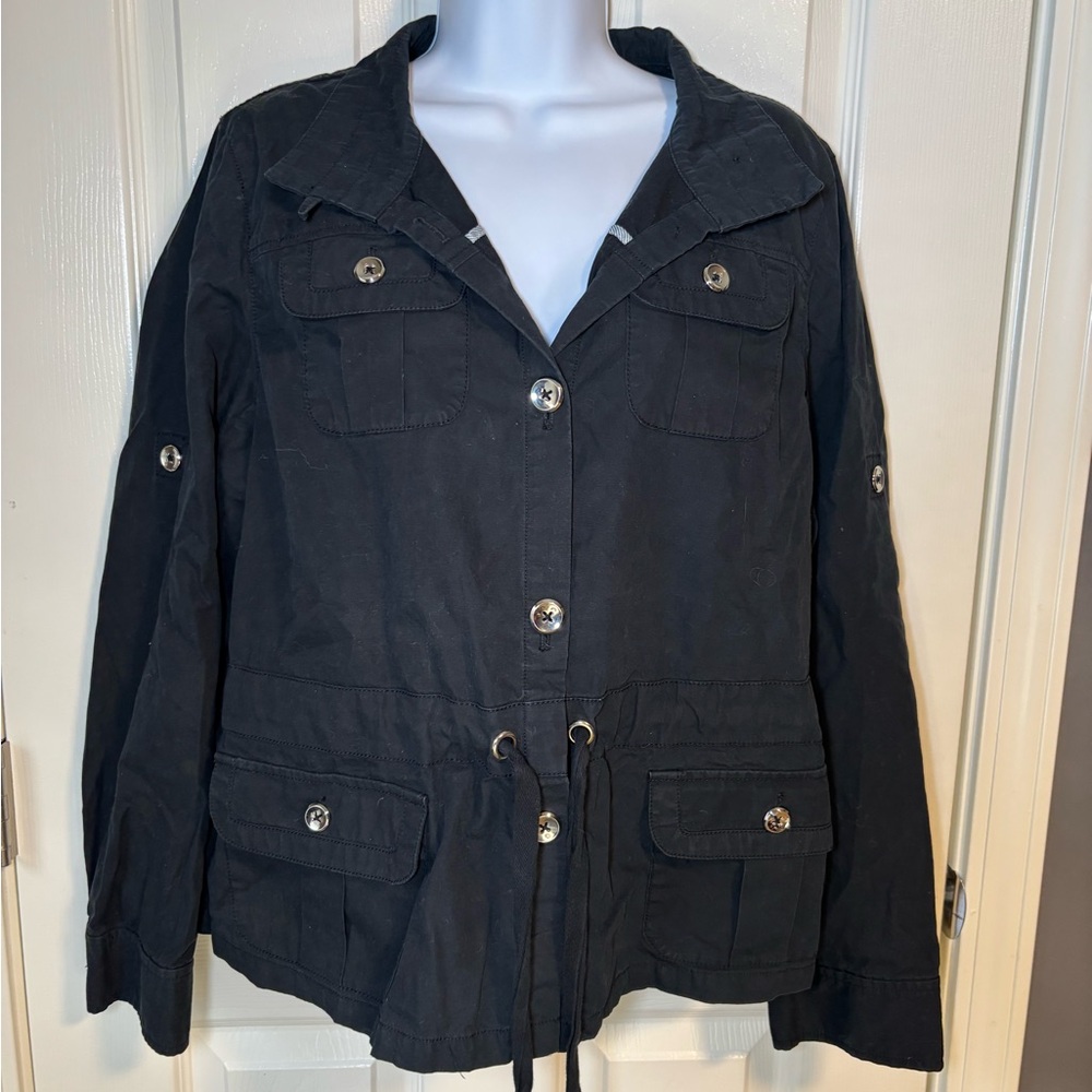Black utility button up jacket with adjustable waist  by Jones New York -large